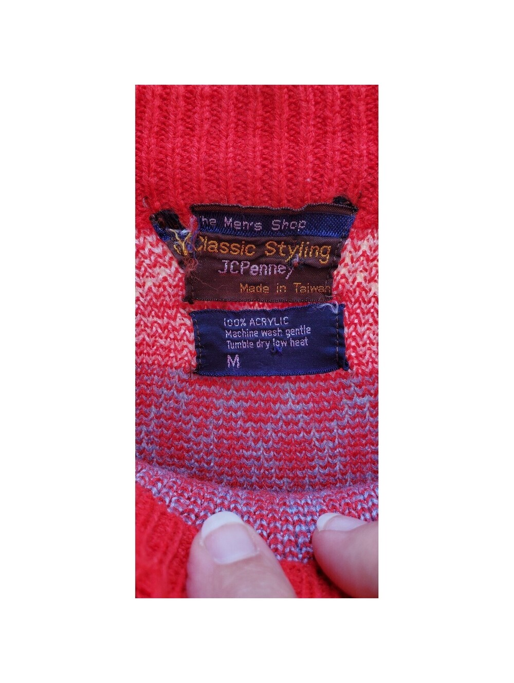 Vintage JCPenney Mens Red Fair Isle Snowflake Acrylic Knit Sweater Medium - Picture 2 of 7